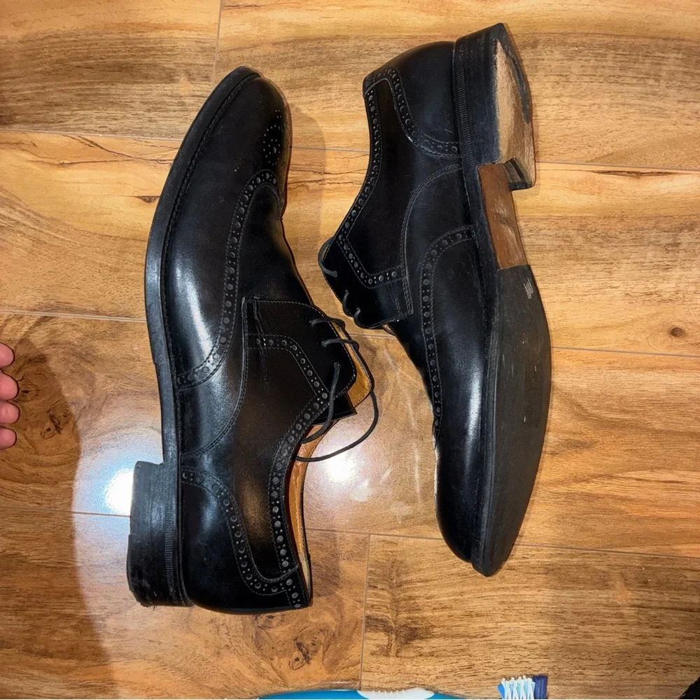 Moreschi Black Leather Shoes (brogue detail) – Made in Italy - mens size 10.5